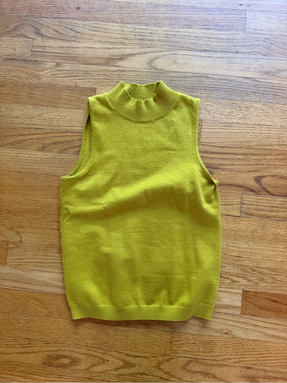 Anthropologie sleeveless sweater